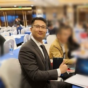 李总